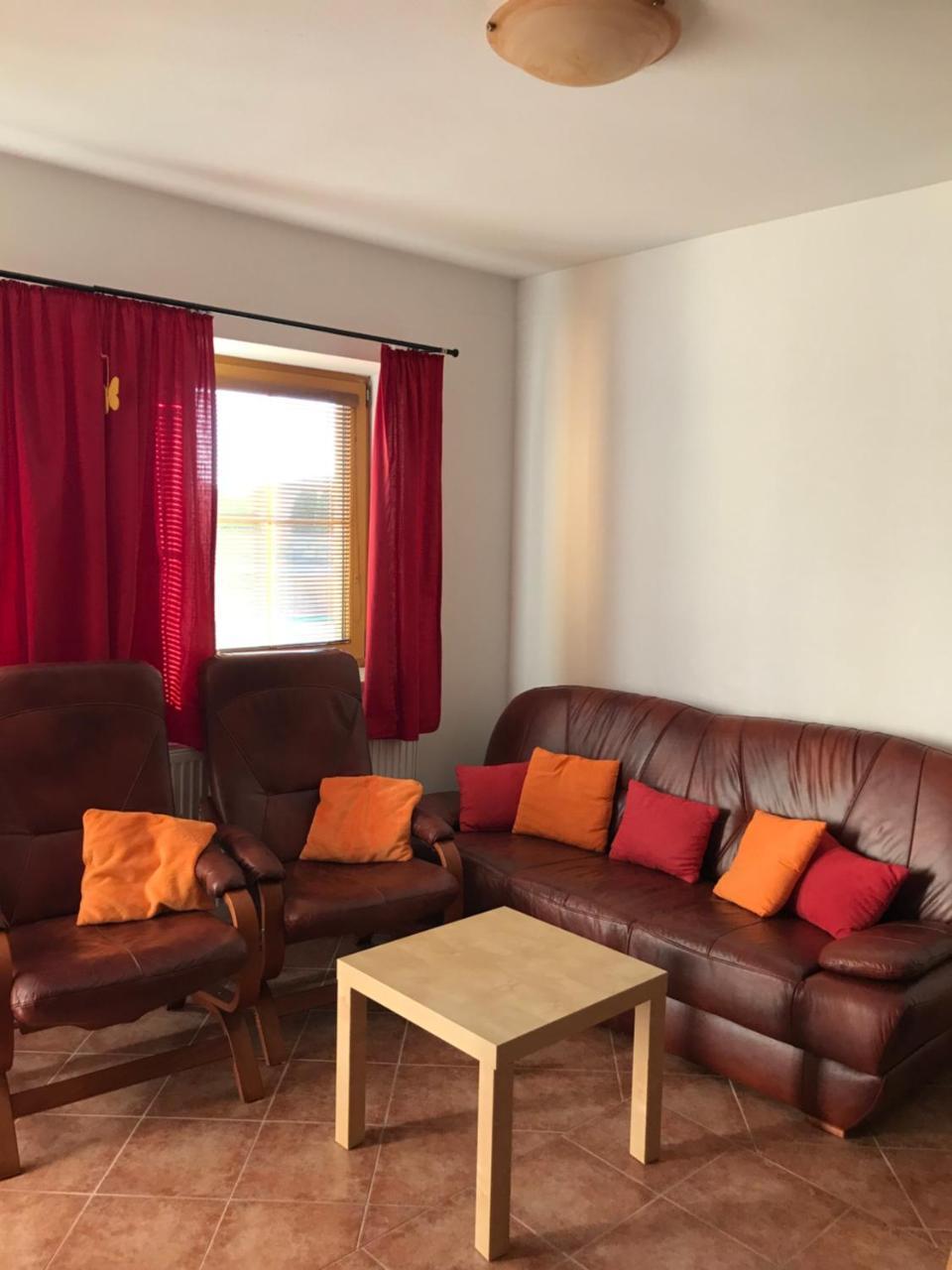 Apartmany Lipno - Frymburk Buitenkant foto